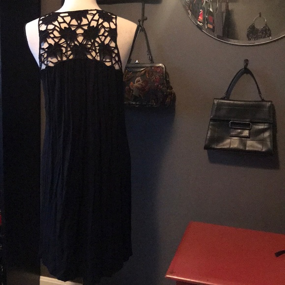 Black Sundress w/ Floral Cutout - Picture 3 of 4